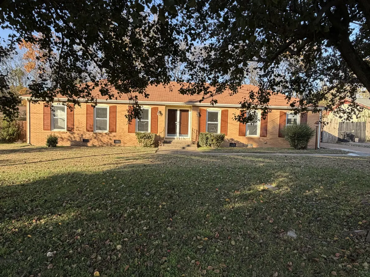 2311 Mayfair Ave, Murfreesboro, TN 37130 - Image #1