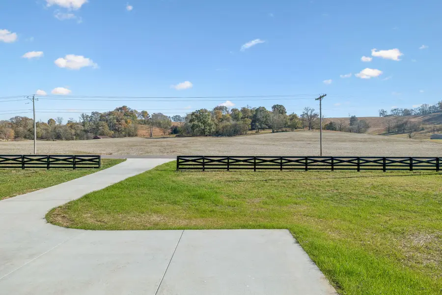 1566 Big Dry Creek Road, Pulaski, TN 38478 - Image #2