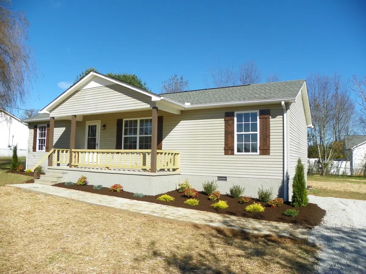 120 Tristen Ln, Sparta, TN 38583 - Image #1