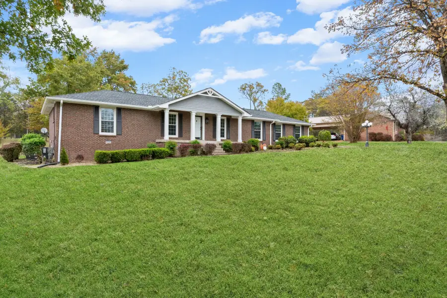 607 Yvonne Dr, Goodlettsville, TN 37072 - Image #2
