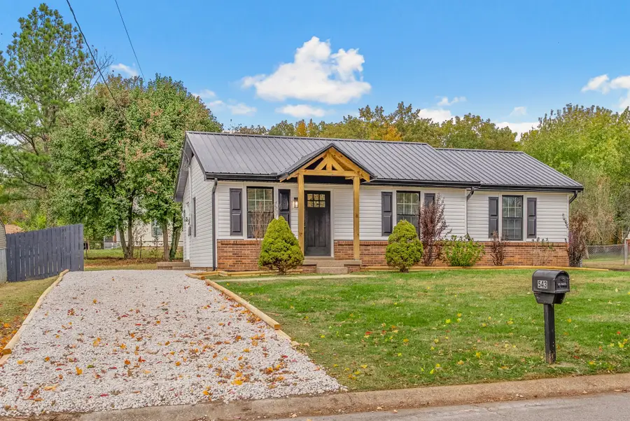 543 Appleton Dr, Clarksville, TN 37042 - Image #2