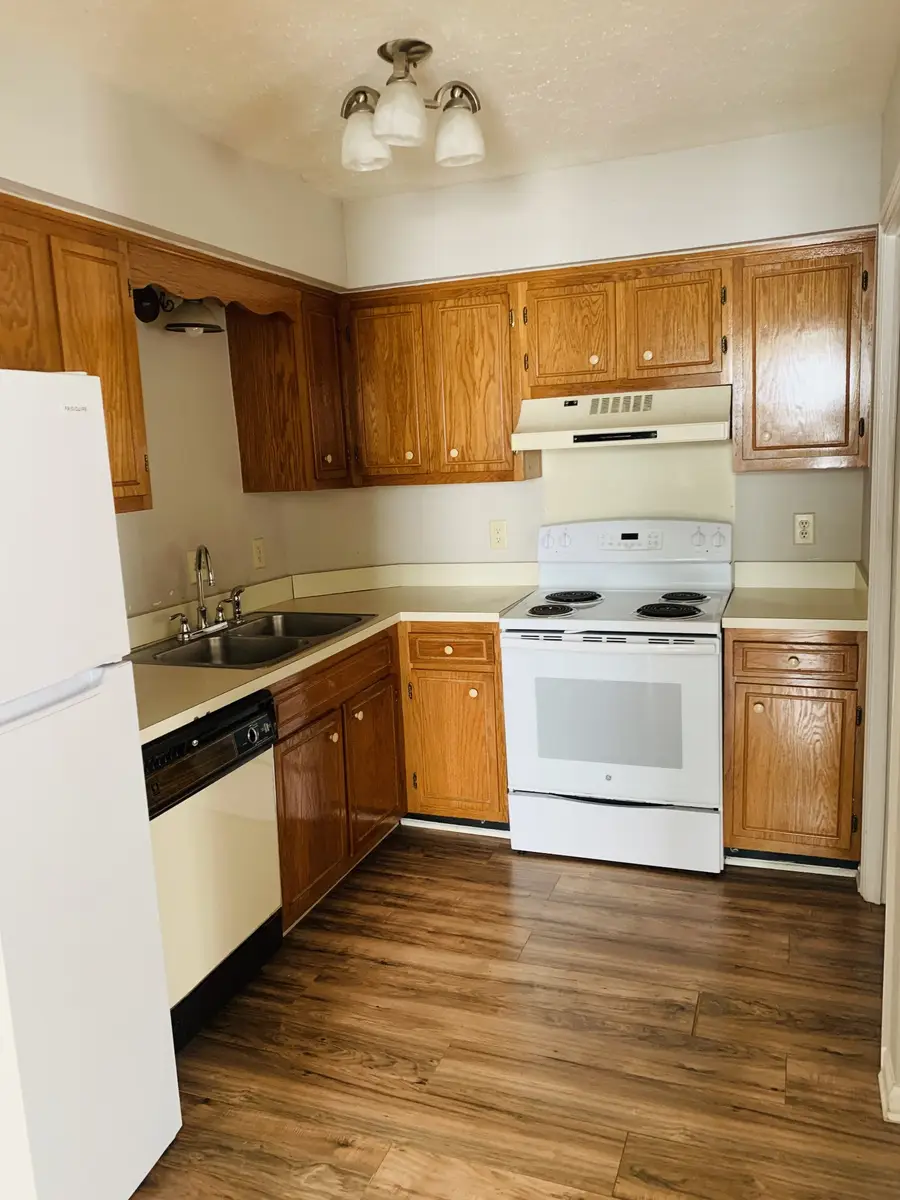 422 Stewarts Ferry Pike, Nashville, TN 37214 - Image #2