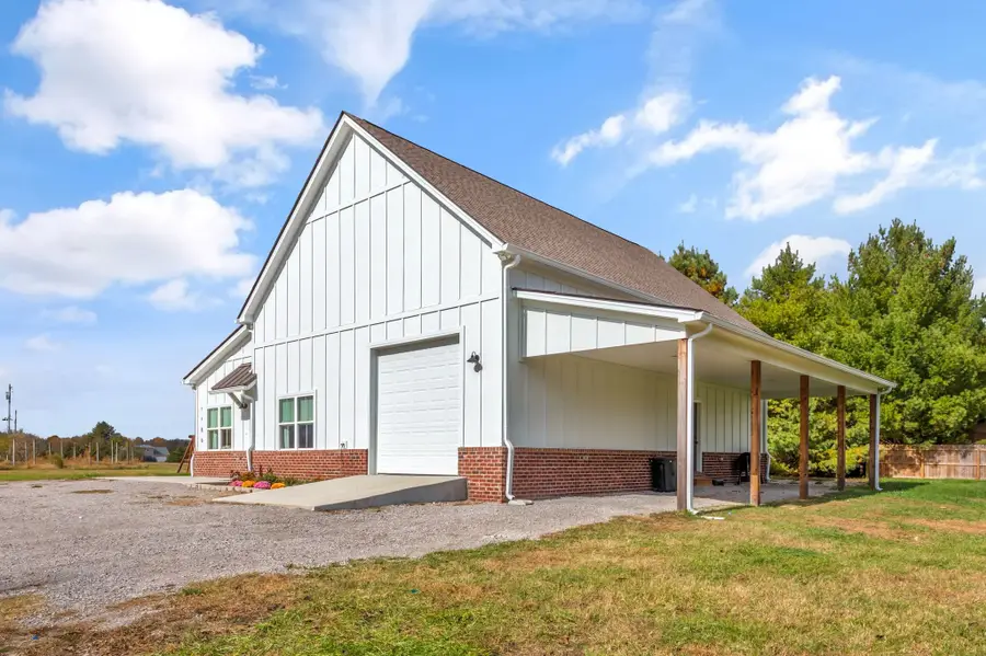 1180 Snell Rd, Lewisburg, TN 37091 - Image #3