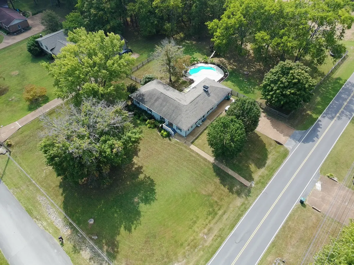 1920 Hampton Dr, Lebanon, TN 37087 - Image #1