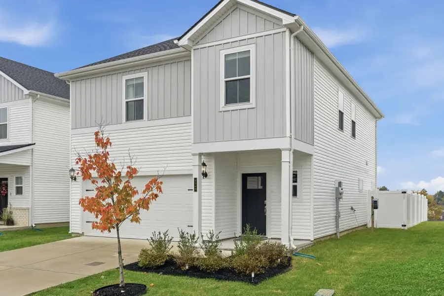 4348 Skyridge Dr, Nashville, TN 37207 - Image #2