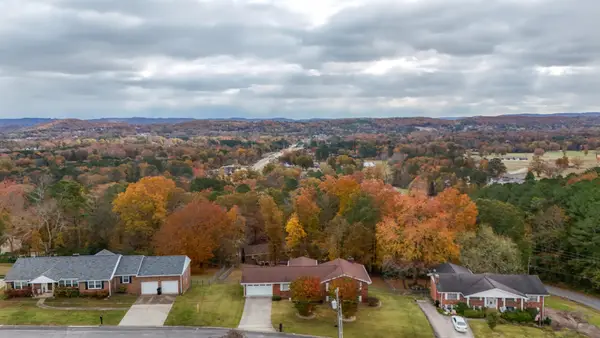 615 Larry Dr, Ringgold, GA 30736