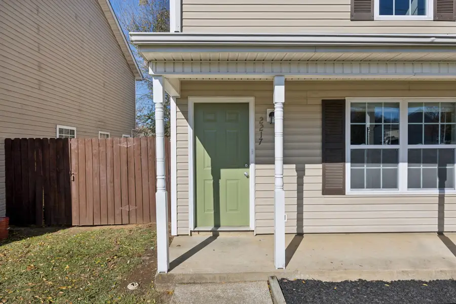 2217 S Rutherford Blvd, Murfreesboro, TN 37130 - Image #2