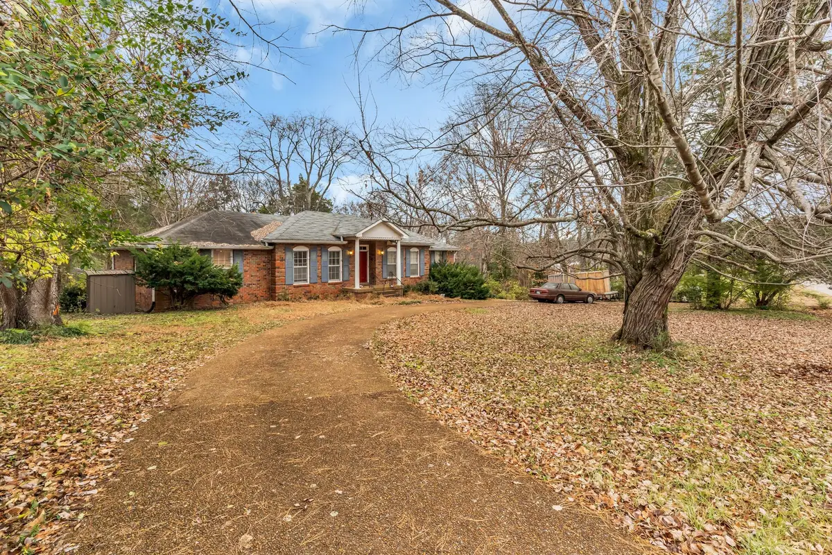 503 Hillwood Dr, Mount Juliet, TN 37122 - Image #1