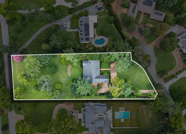 201 Sunnyside Dr, Nashville, TN 37205