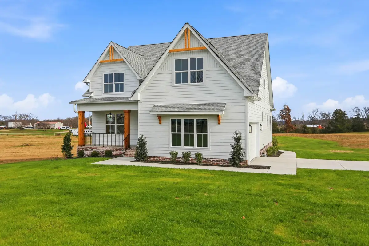 5127 Starks Rd, Cross Plains, TN 37049 - Image #1