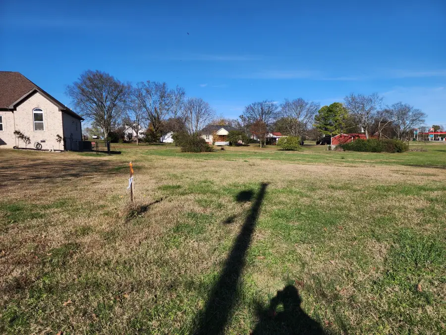 254 Mark Cir, Gallatin, TN 37066 - Image #3