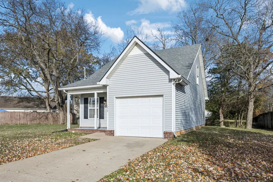 1238 Eastwoods Dr, Murfreesboro, TN 37130 - Image #2