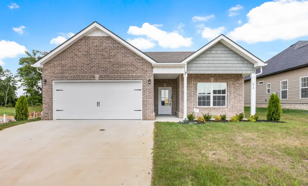 564 Ayden Ln, Clarksville, TN 37042 - Image #1