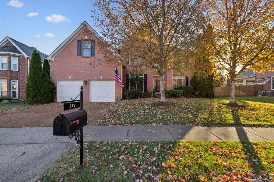 317 Dundee Dr, Franklin, TN 37064 - Image #2