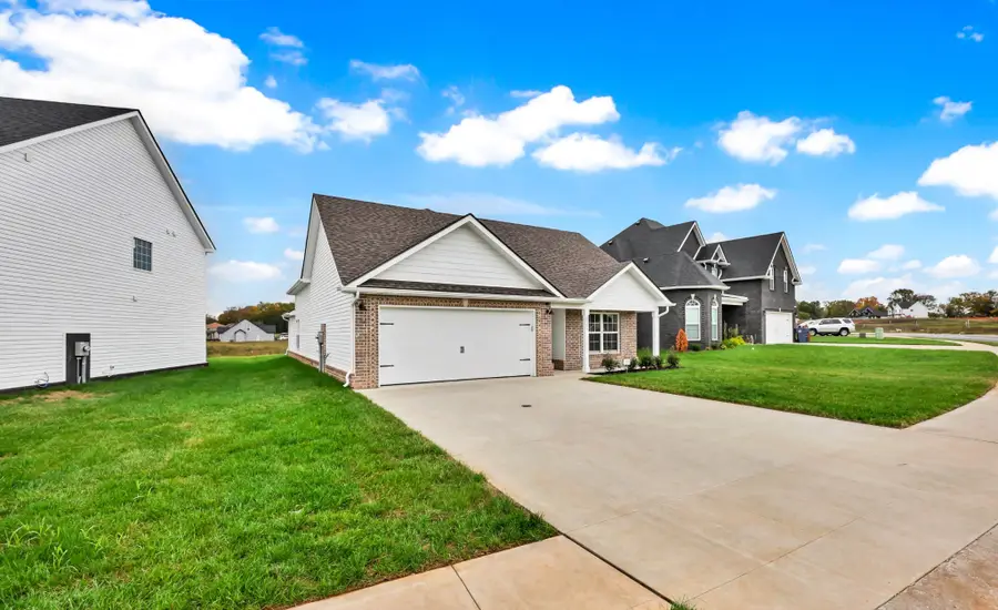 2555 Rafiki Dr, Clarksville, TN 37042 - Image #3