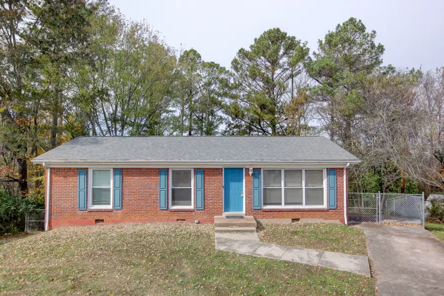 665 Shelton Ct, Clarksville, TN 37040 - Image #2