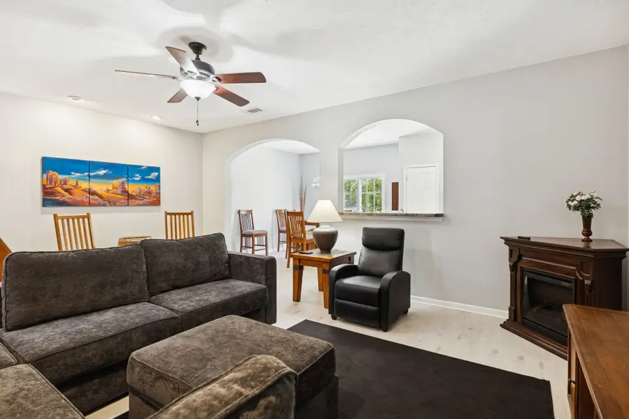 1042 Ashmore Dr, Nashville, TN 37211 - Image #3