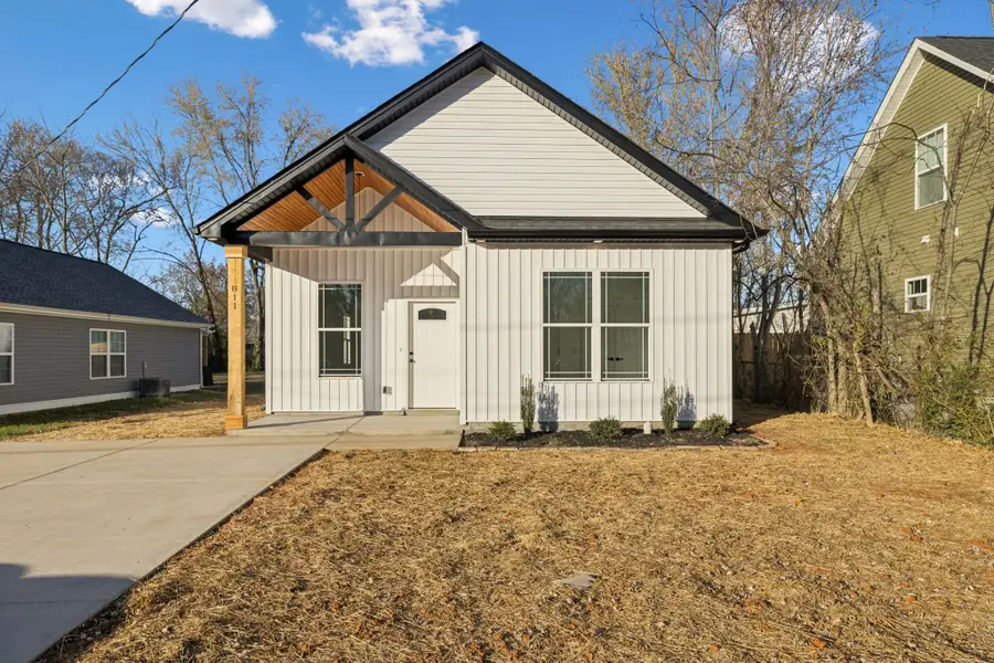 811 19th Ave W, Springfield, TN 37172 - Image #2