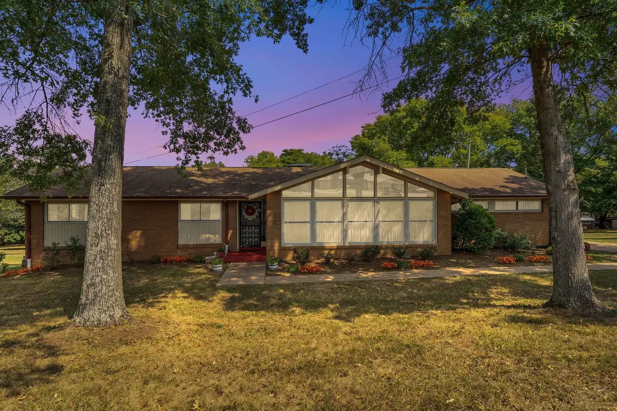 2605 Walker Ln, Nashville, TN 37207 - Image #1