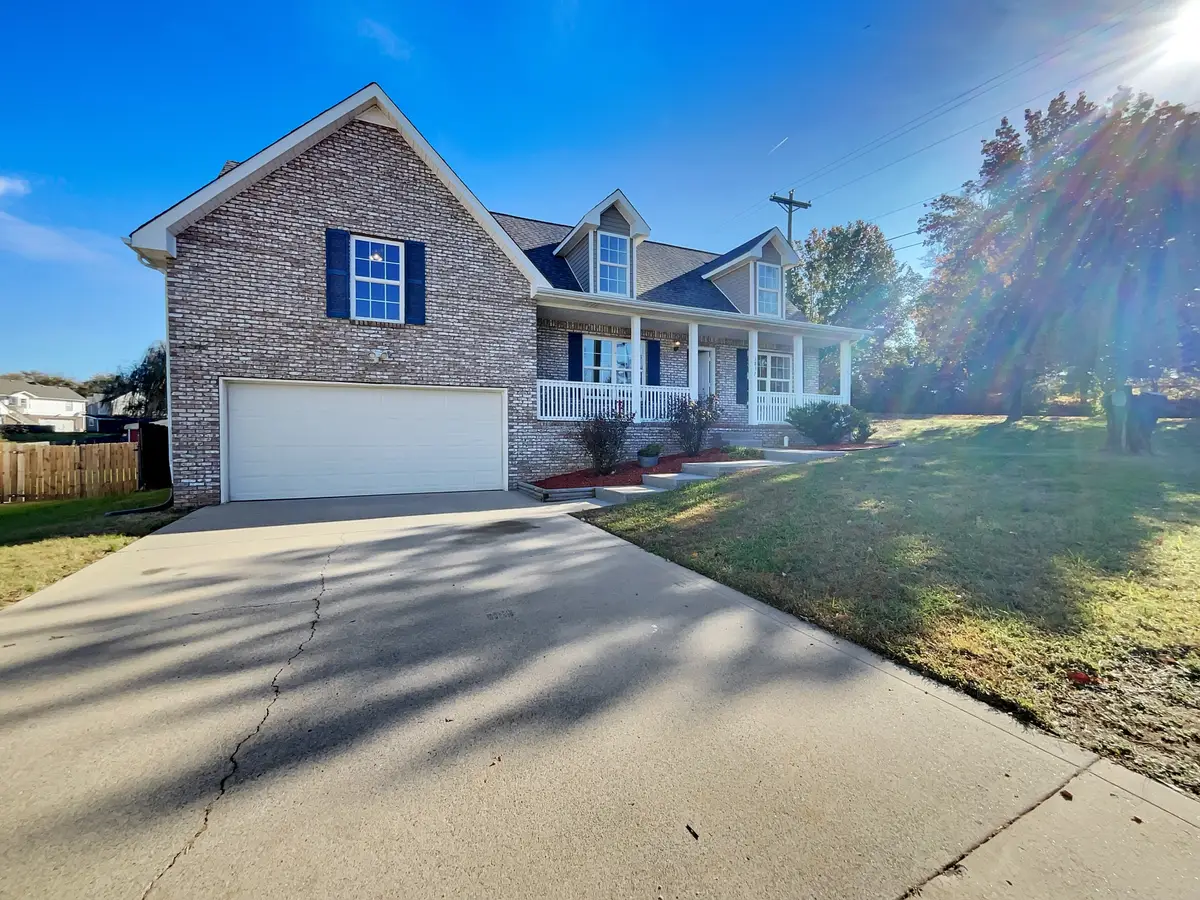1837 Twin Rivers Rd, Clarksville, TN 37040 - Image #1