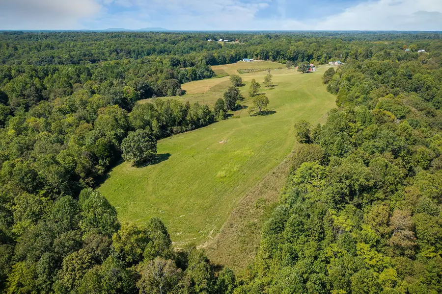 470 Wade Rd, Sparta, TN 38583 - Image #2