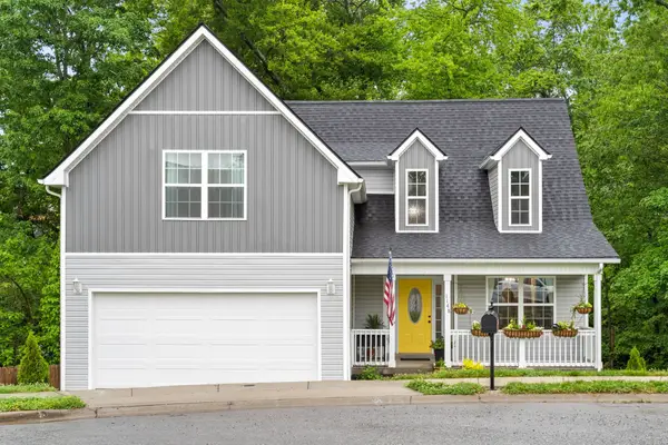 1148 Belvoir Ln, Clarksville, TN 37040