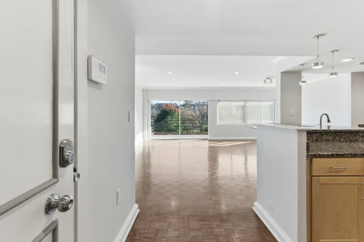 4200 West End Ave #306, Nashville, TN 37205 - Image #1