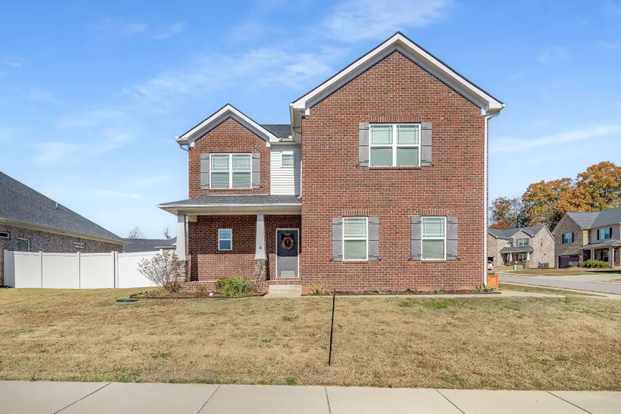 719 Reflections Ln, Pleasant View, TN 37146 - Image #2