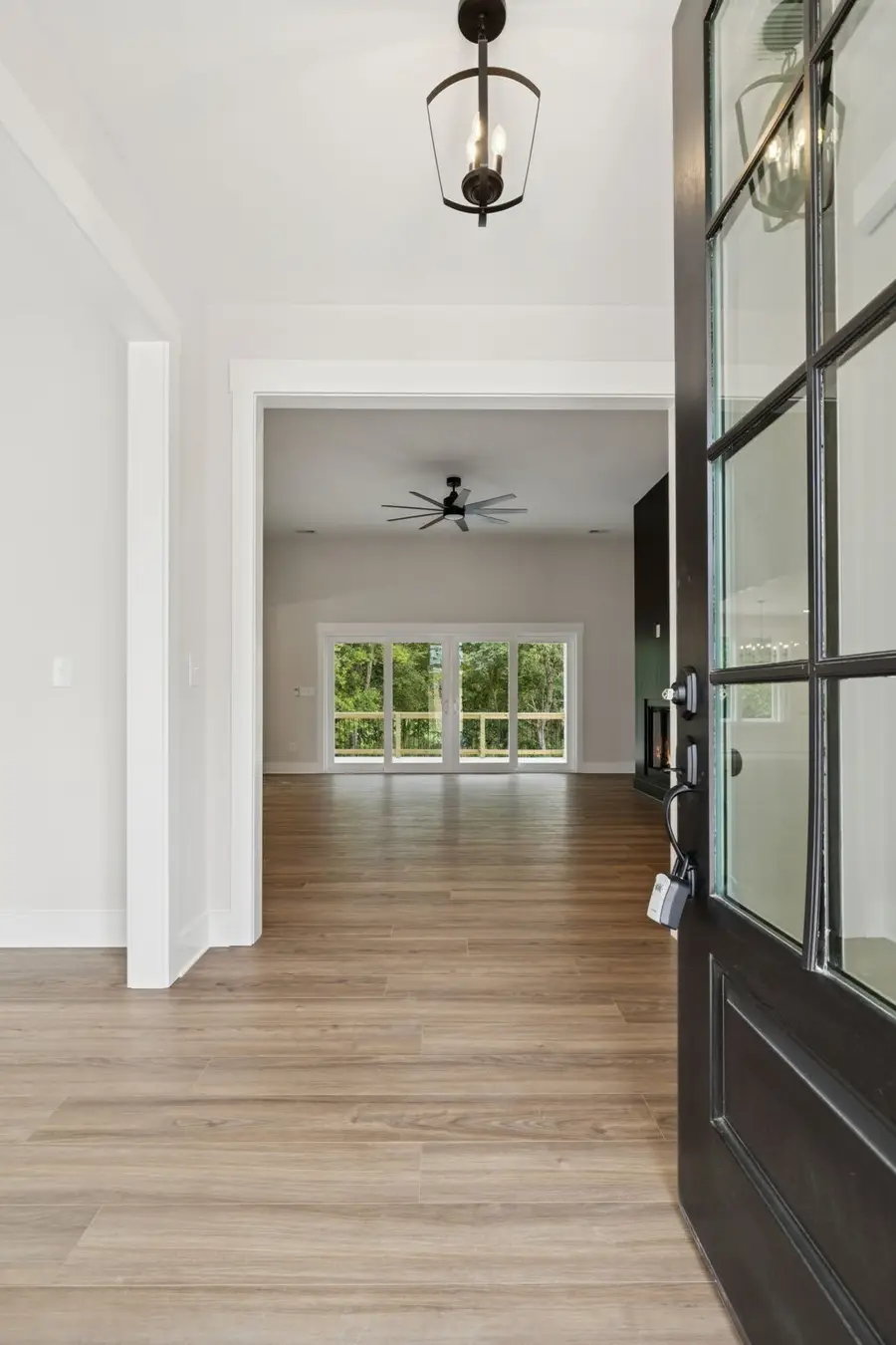 330 Thoroughbred Ln, Hartsville, TN 37074 - Image #2