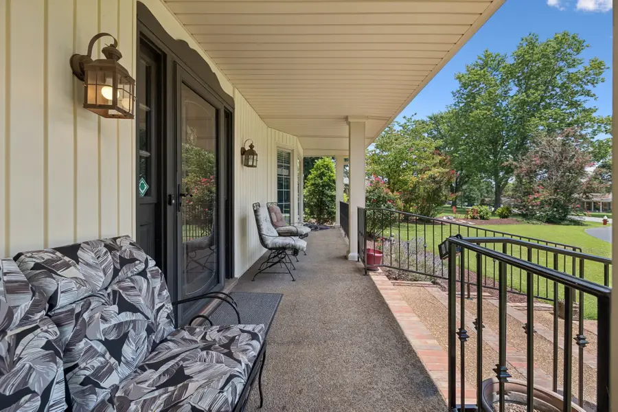 117 Sam Davis Dr, Springfield, TN 37172 - Image #3