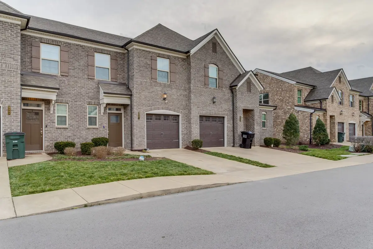 2807 Haversack Cir, Murfreesboro, TN 37128 - Image #1