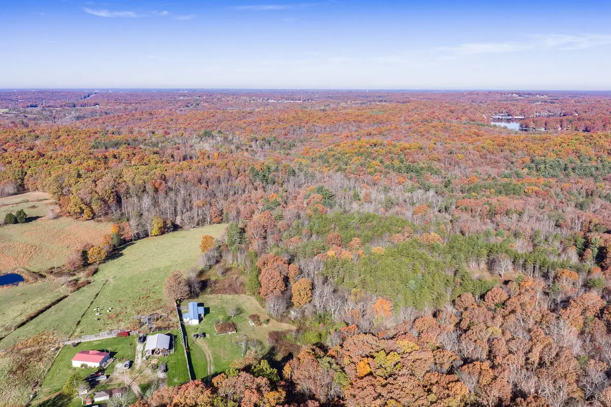 887 Swicegood Rd, Crossville, TN 38571 - Image #1