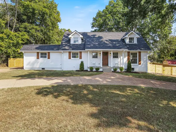 114 Luna Ln, Hendersonville, TN 37075