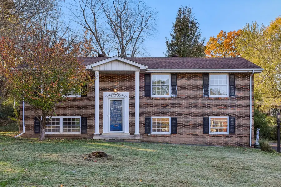 536 Aurelia Lynn Dr, Clarksville, TN 37042 - Image #3