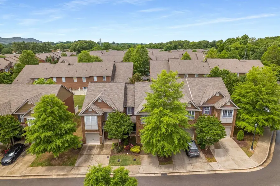 1021 Ashmore Dr, Nashville, TN 37211 - Image #3