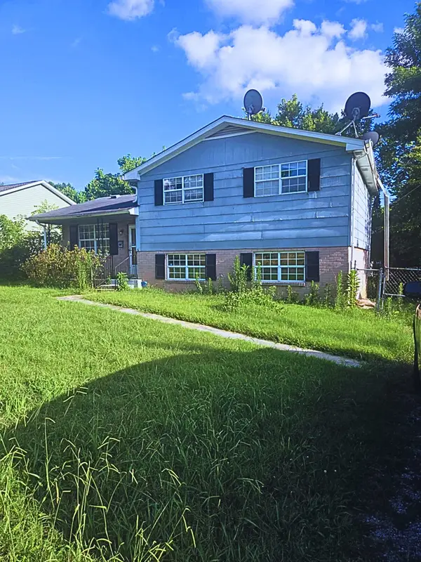 203 22nd Ave E, Springfield, TN 37172