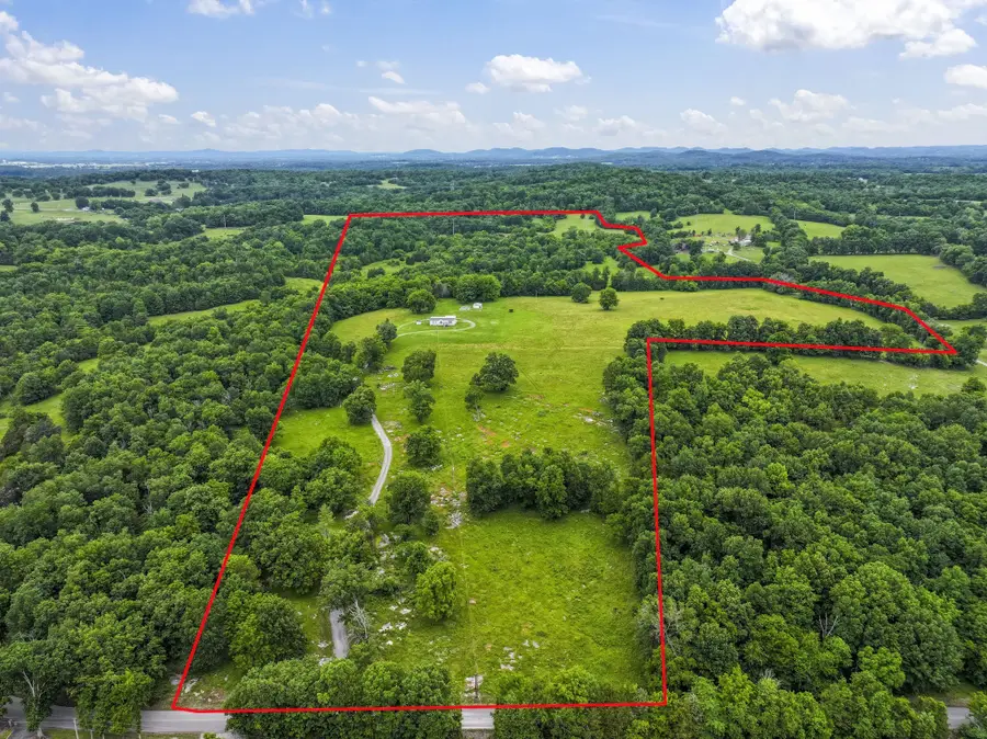 439 Philippi Road, Wartrace, TN 37183 - Image #2