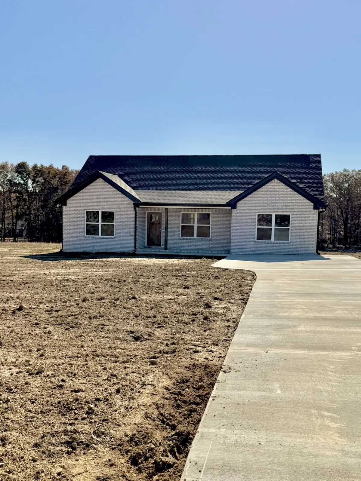 77 Dukes Park Rd, Summertown, TN 38483 - Image #1