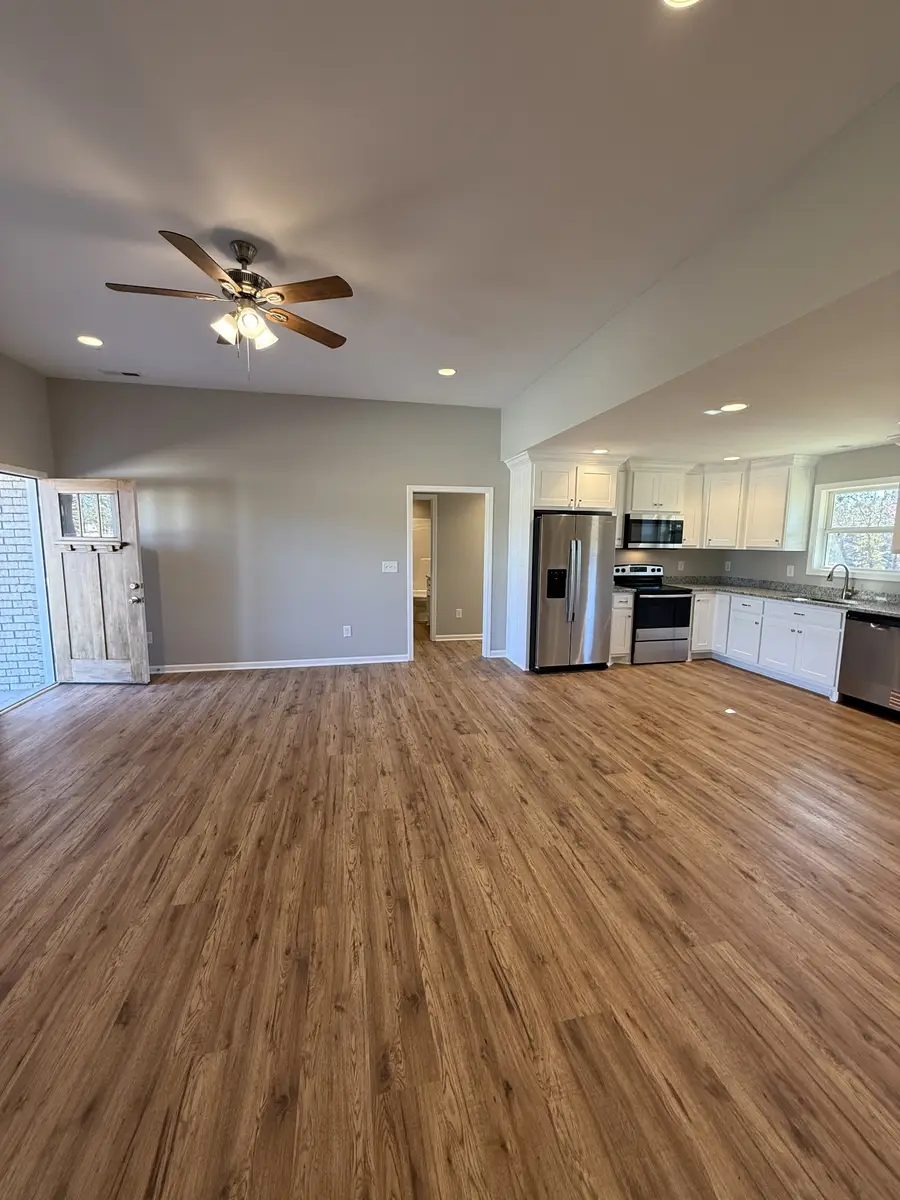 77 Dukes Park Rd, Summertown, TN 38483 - Image #3