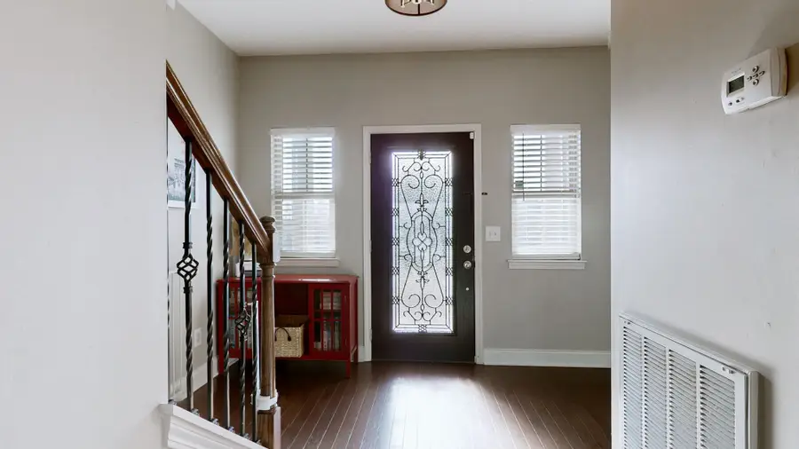 1056 Middleton Ln, Gallatin, TN 37066 - Image #2