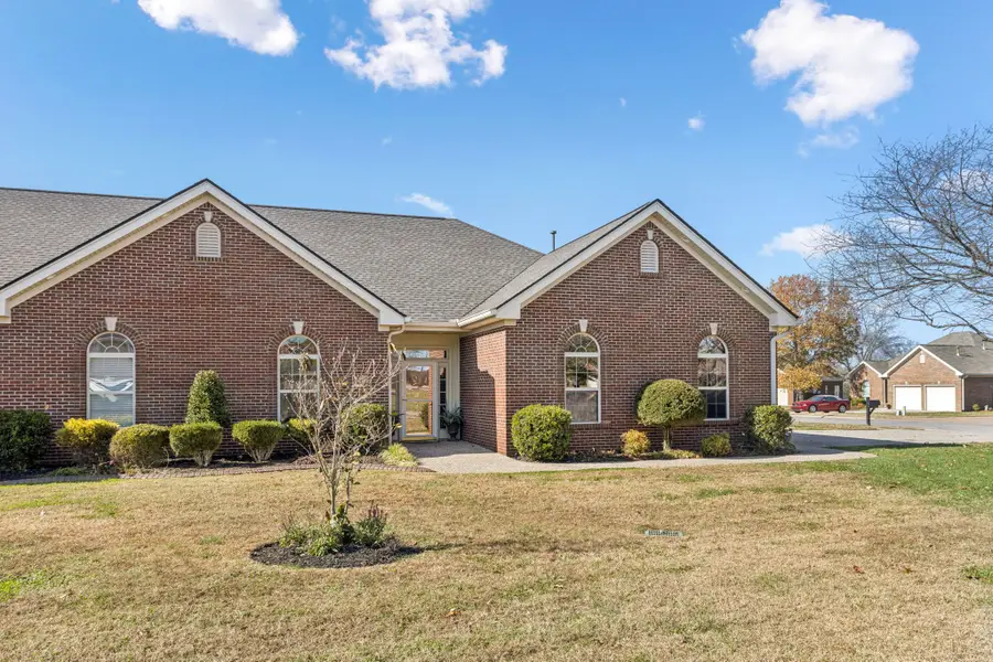 1734 Summerplace Dr, Lebanon, TN 37087 - Image #2