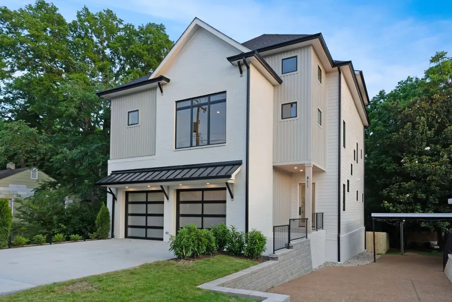 411 Acklen Park Dr, Nashville, TN 37205 - Image #2