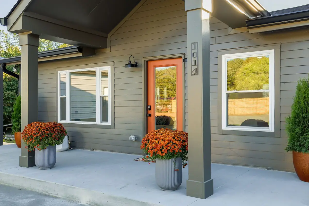 1014 Holly Dr, Ashland City, TN 37015 - Image #1