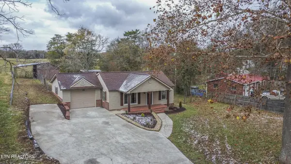 213 Mountain Rd, Clinton, TN 37716