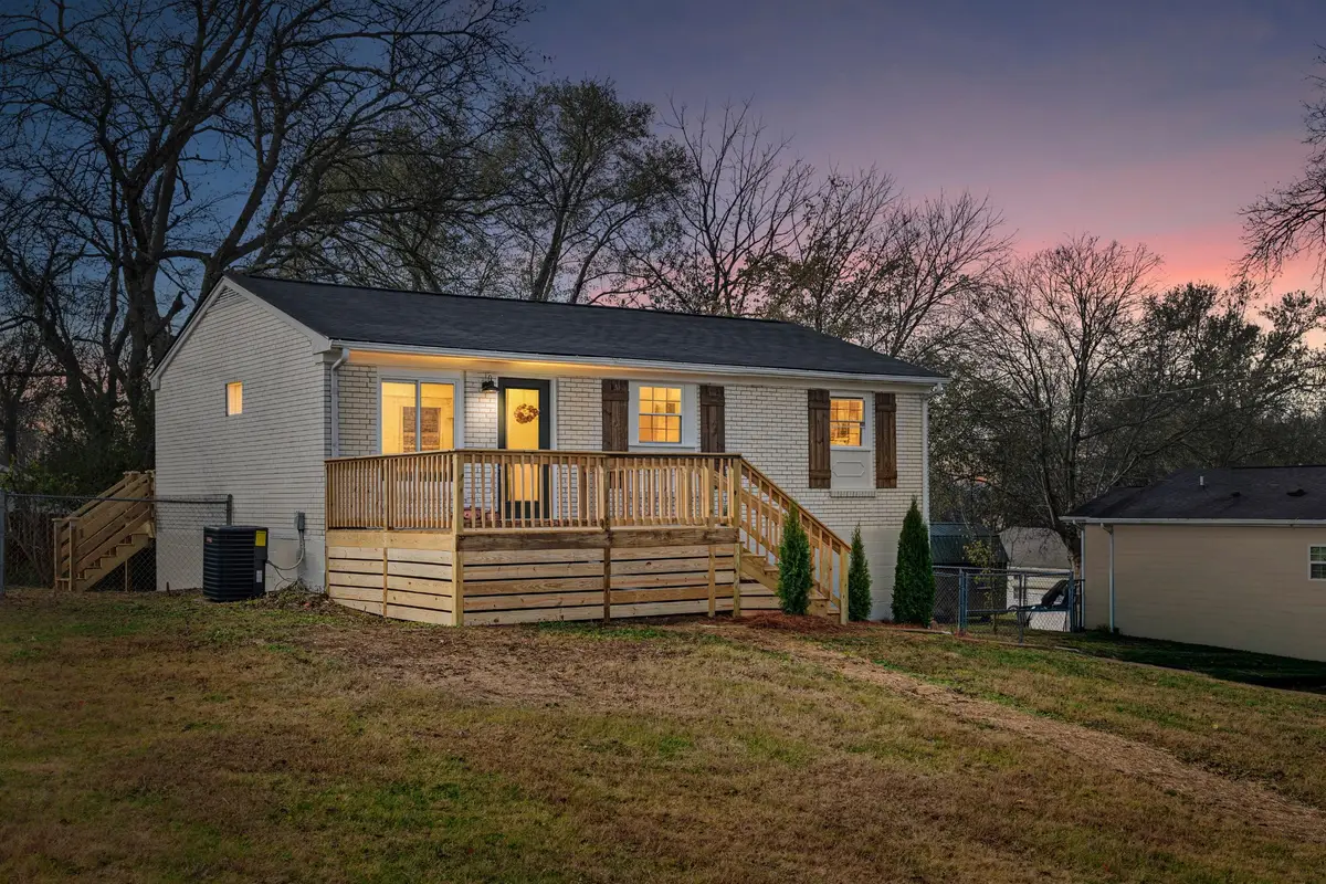 207 Sunset Blvd, Gallatin, TN 37066 - Image #1