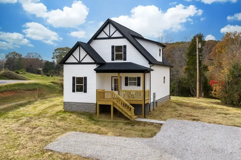 848 Franklin Road, Charlotte, TN 37036 - Image #3