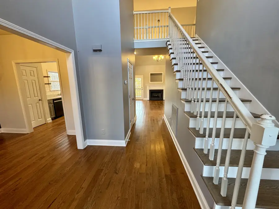 2070 Dinan Ct, Spring Hill, TN 37174 - Image #2