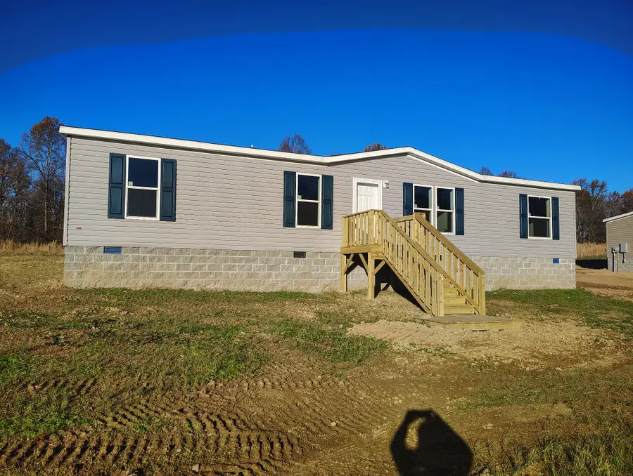 5212 White Springs Lane, Lafayette, TN 37083 - Image #2