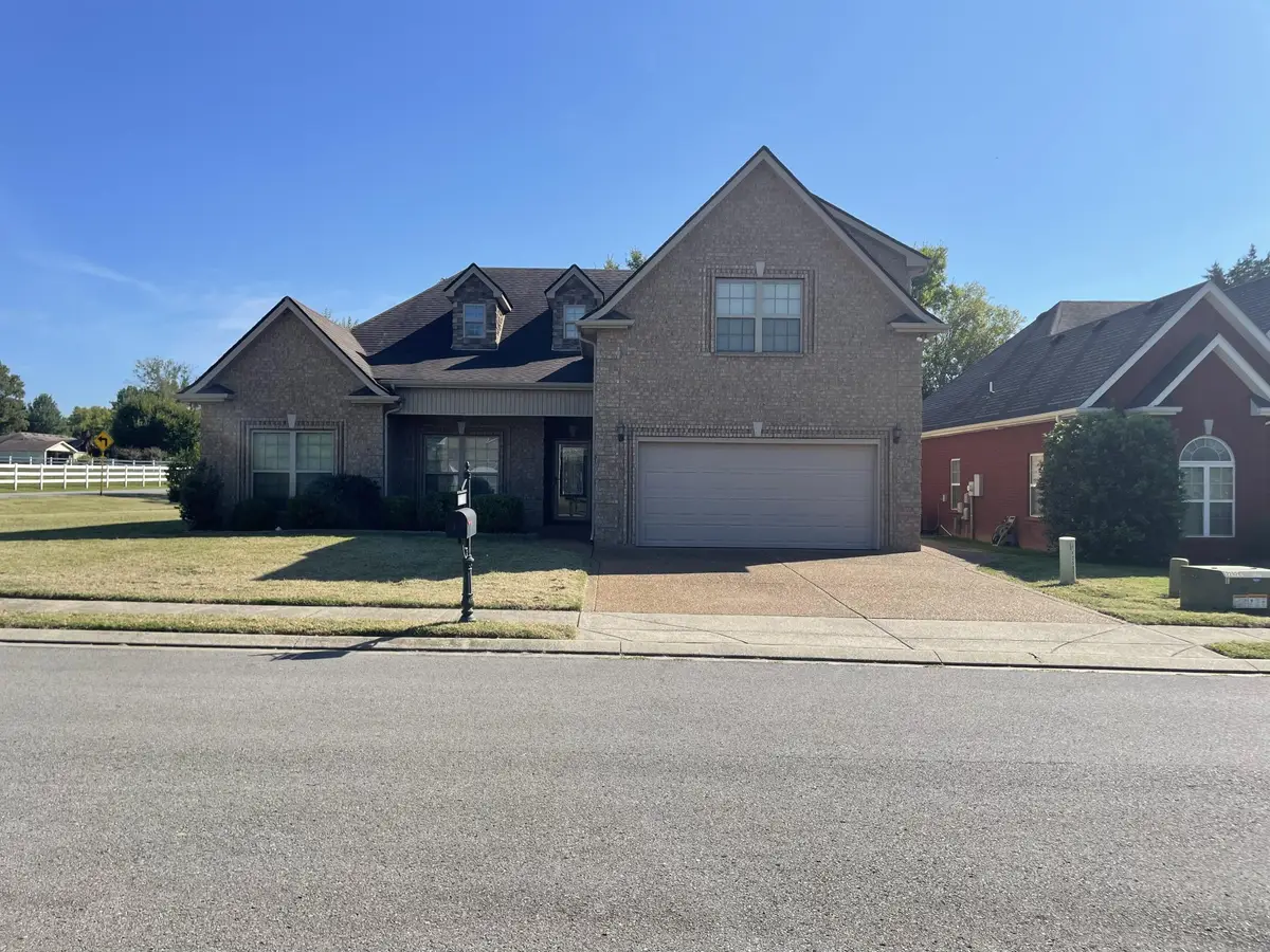 2505 Pebblecreek Ln, Murfreesboro, TN 37130 - Image #1