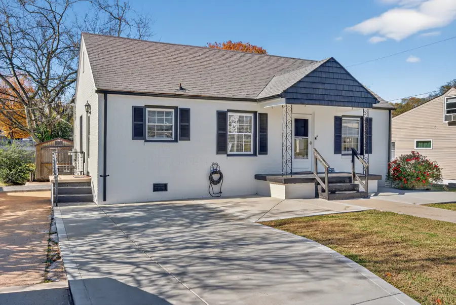 1242 Talley Dr, Clarksville, TN 37040 - Image #2